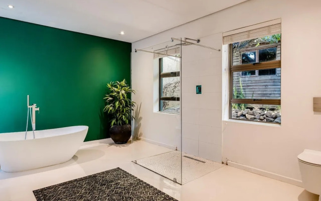 Ocean View Camps Bay 5bed Villa w Pool Valtameri