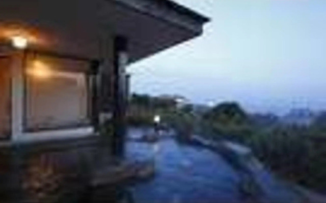 Petite Hotel Inatori Resort
