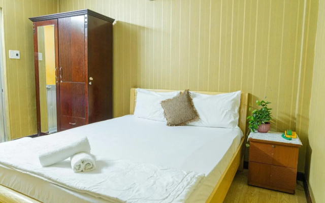 Long Son Hotel