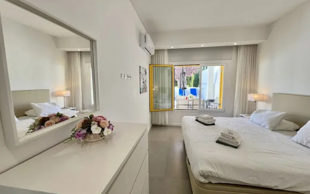 Vilamoura Club Villa 2 by Homing