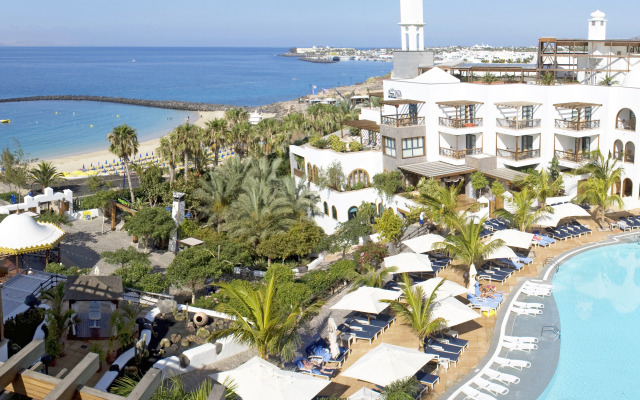 Princesa Yaiza Suite Hotel Resort