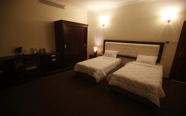 Abu Mazen Hotel