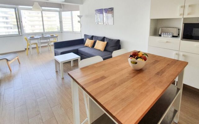 T1 Pontemira 5 - 50M Praia Wi-fi 4 Pessoas