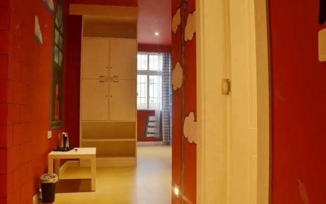 ShangriLa Free Life Youth Hostel