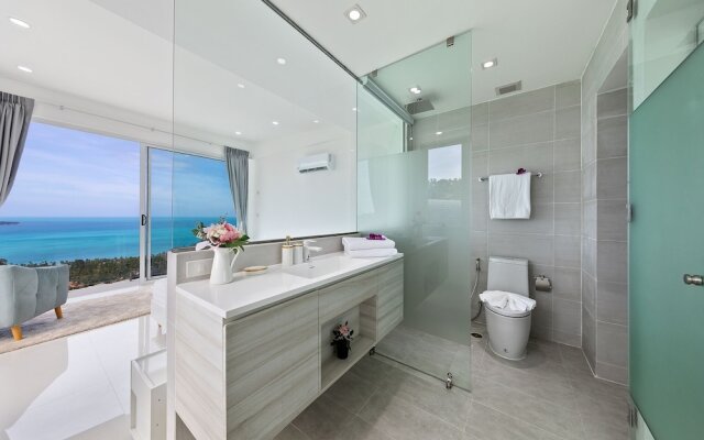 Luxus & Stylish Villa Blue May