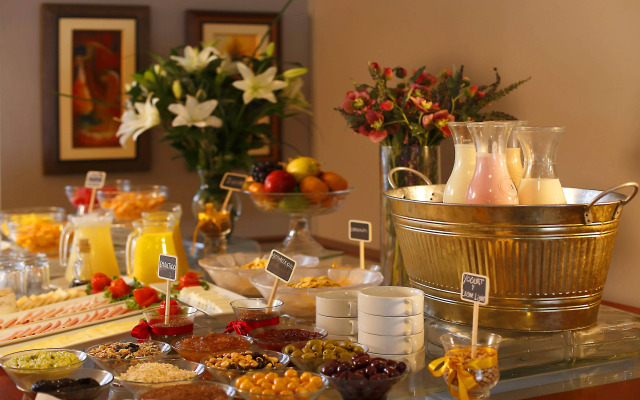 Suites del Bosque Hotel