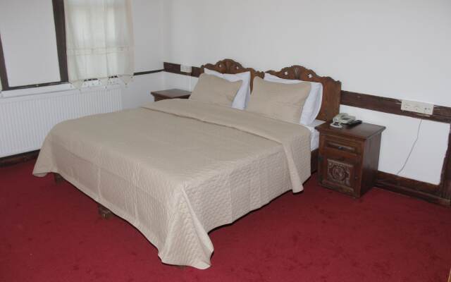 Toprakçiler Mansion