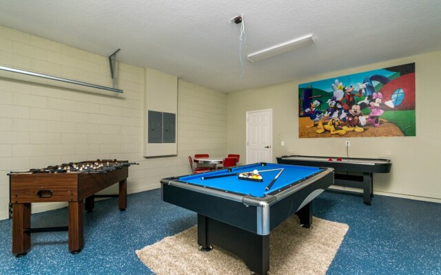 Solterra - 6033 Broad Oak Drive