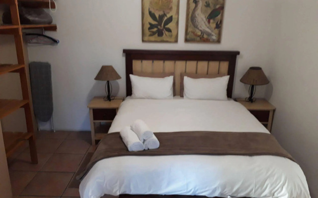 Tourist Lodge Gansbaai