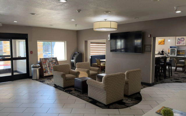 Comfort Suites Lewisville - Dallas