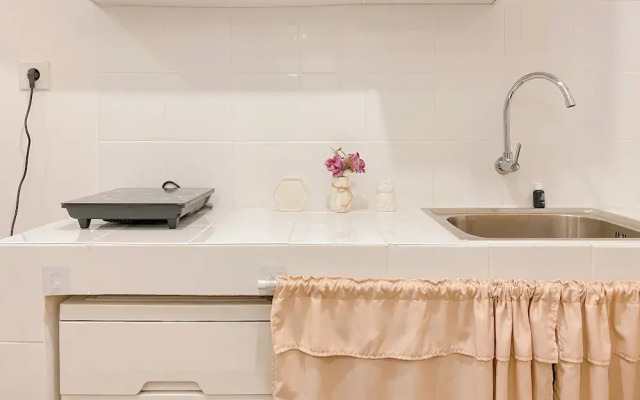 Nice Comfort Studio At Tokyo Riverside Pik 2 Apartment