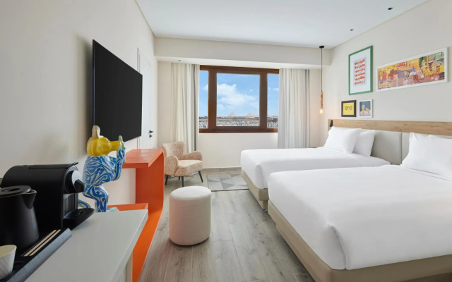 Hyatt Centric Cairo West