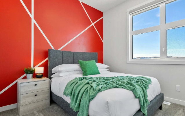 The Belmont Luxury NEW Home Free Indoorparking