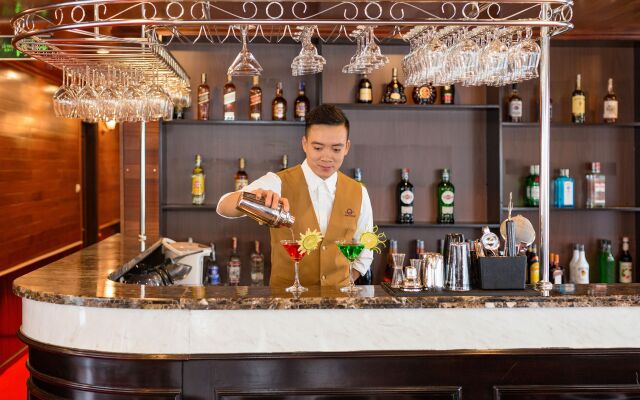 V'Spirit Premier Cruise