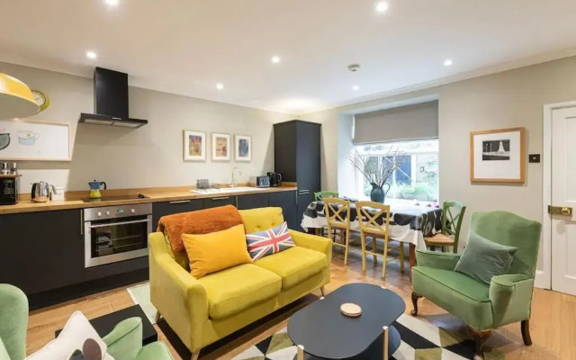 Courtyard Apartment
