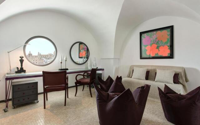 Bartago Luxury House