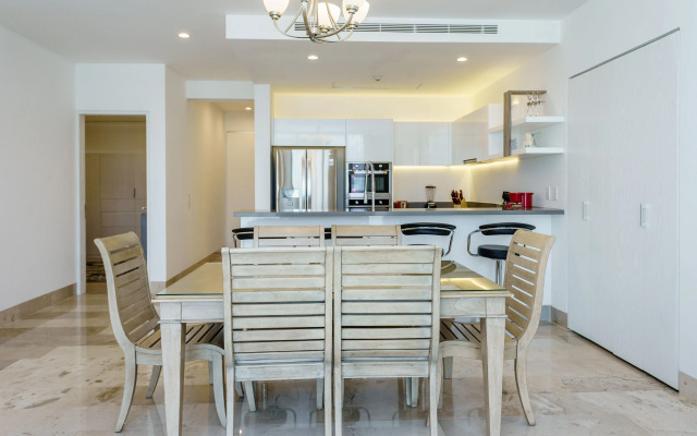 Aldea Thai Brisa De Mar