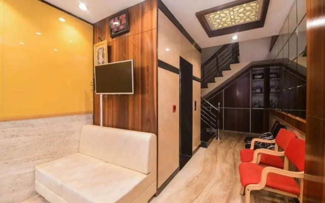 Anroute Stays 111 - Opposite Mahakal Temple