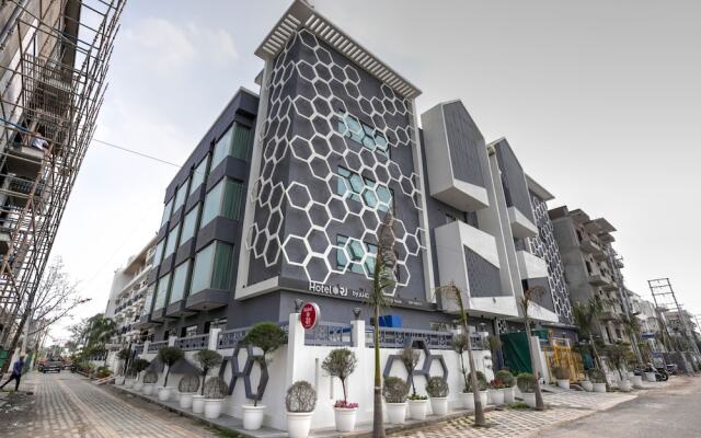 Hotel Rj - Managed by AHG
