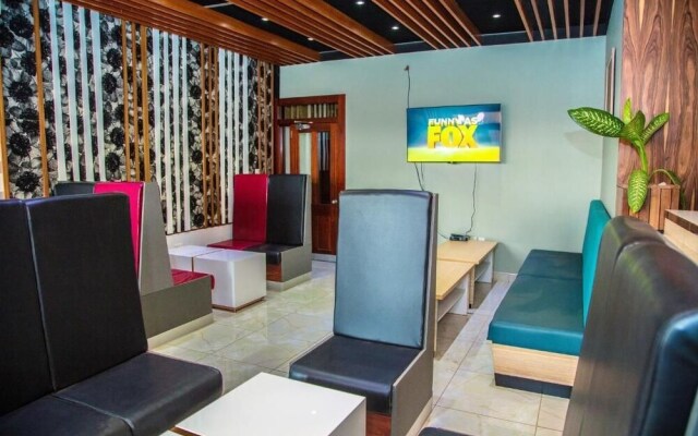 Zircon Hotel Gh