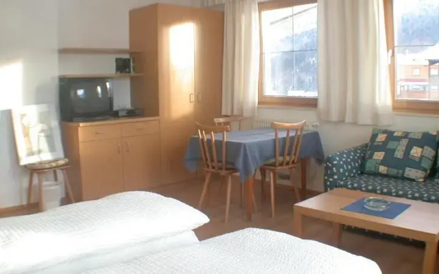 Pension Flori