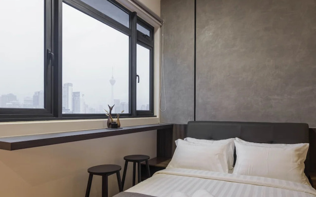 Chambers Residence, Sunway Putra Mall