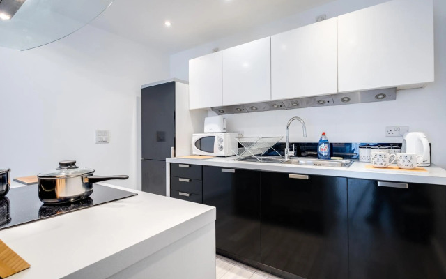 Fairytale 2 Bedroom Apartment City Centre Free Parking