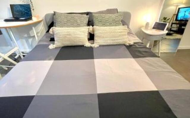 Charming Flat Near Champs Élysées