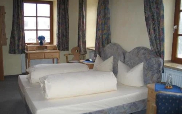 Gasthof Hotel "Zur Insel"