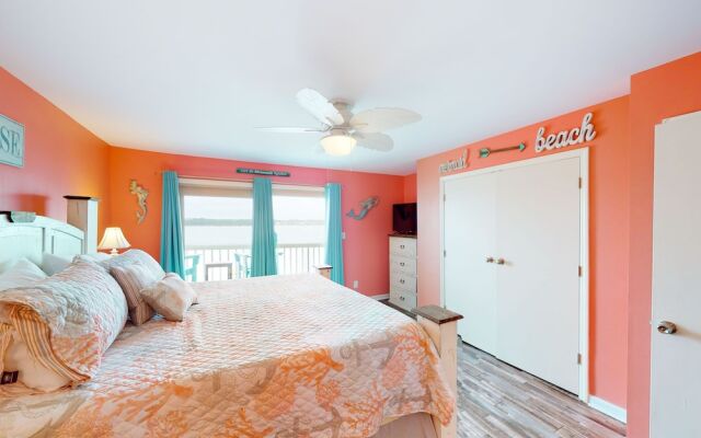 Summer House West C202