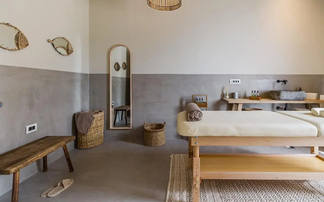 Eliamos Villas Hotel & Spa