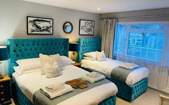 Port Gaverne Hotel