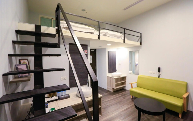 Ch Place X Hotel