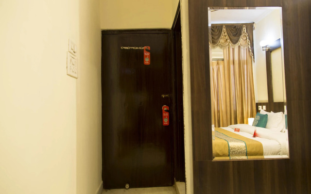 OYO 1049 Nirman Nagar