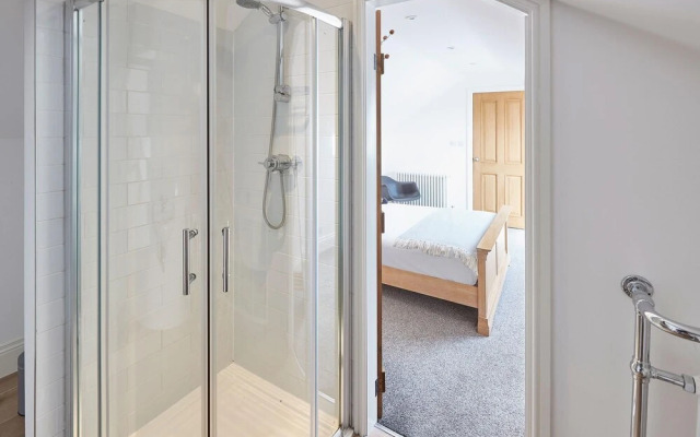 Burnsyde Beach House