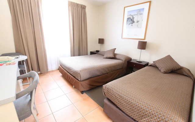 Forrest Hotel and Apartments