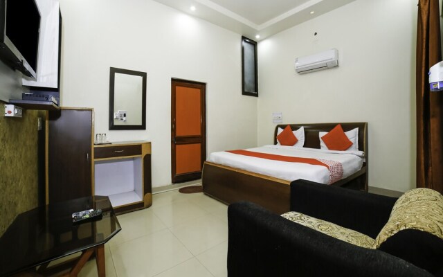 Hotel Prakash Regency