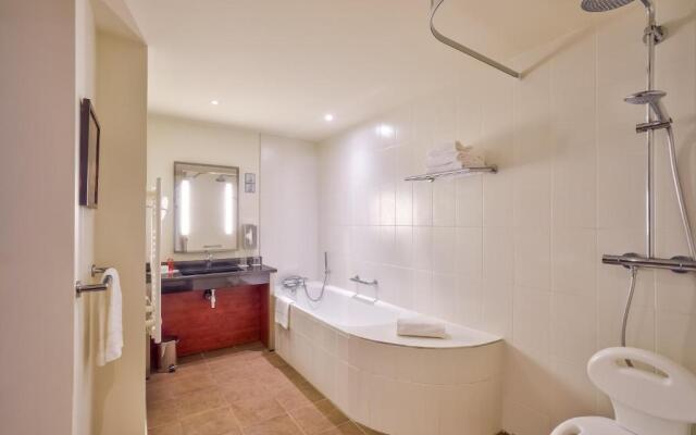 Clarion Paris CDG Airport Hotel