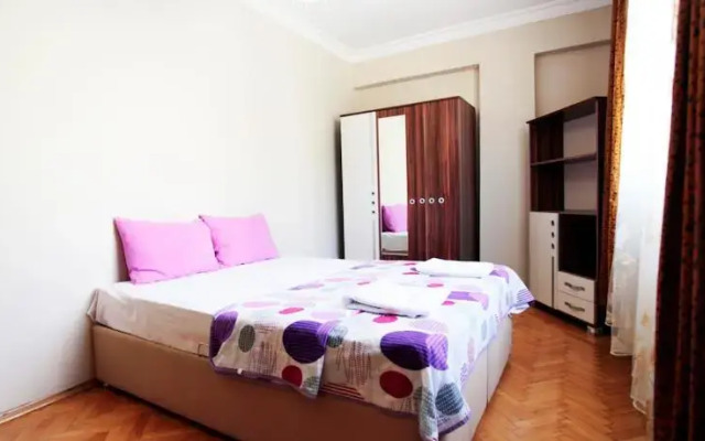 Zena House Balcova