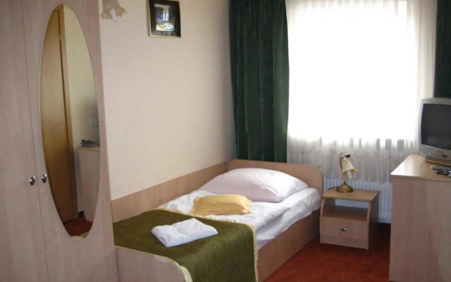 Hostel Junior 2