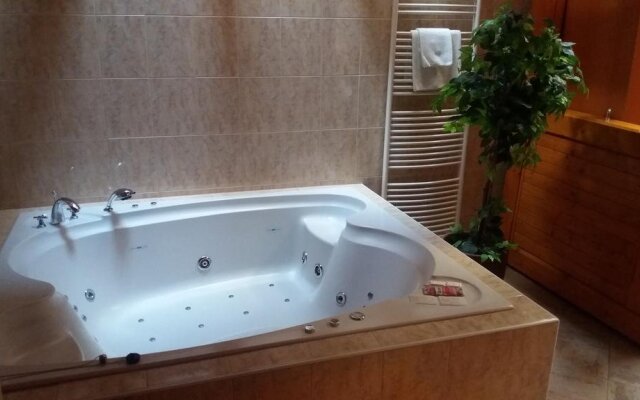 Zámeček pod hradem - hotel