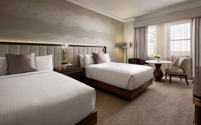 Fairmont Hotel Macdonald