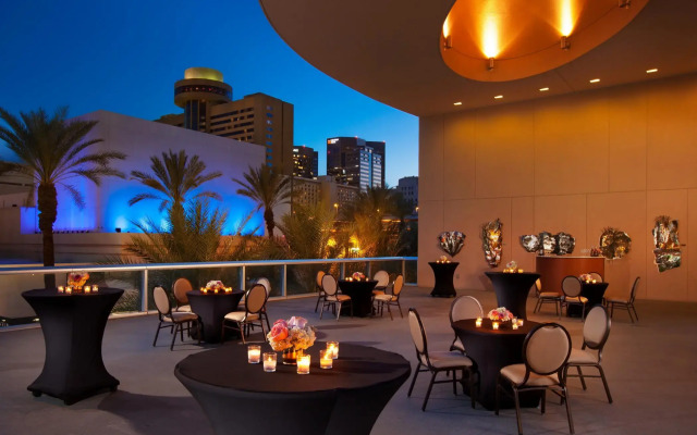 Sheraton Phoenix Downtown