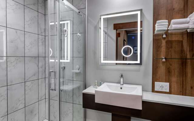 Quality Hotel & Conference Centre