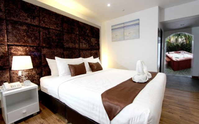 Pooh Beach Resort & Spa