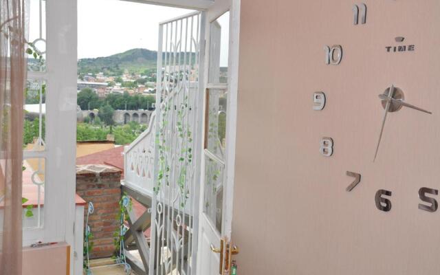 Old Tbilisi Rhymes