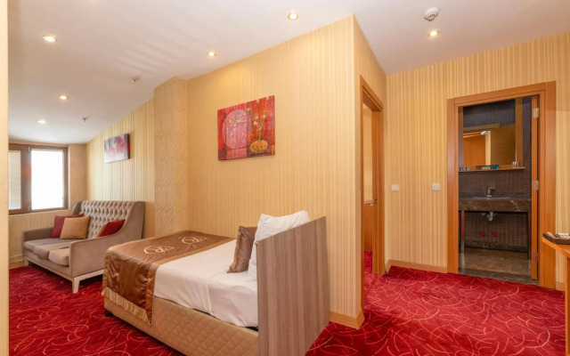 Regno Hotel