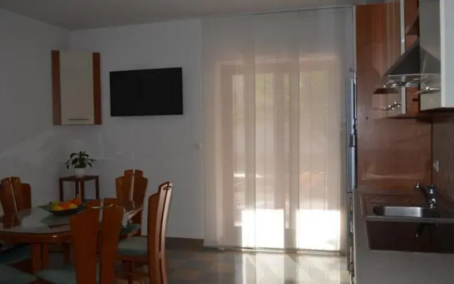 Apartments Luana