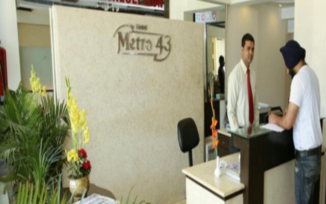 Hotel Metro 43