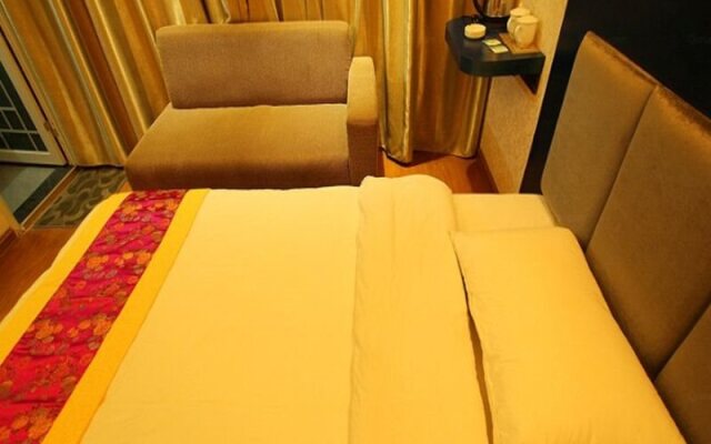 Guilin Baiyangnianhua Hotel